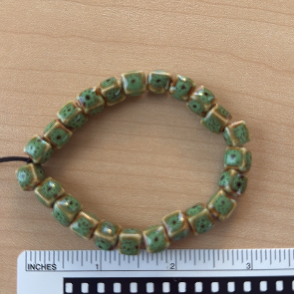 Funky bracelet - Picture 2 of 2